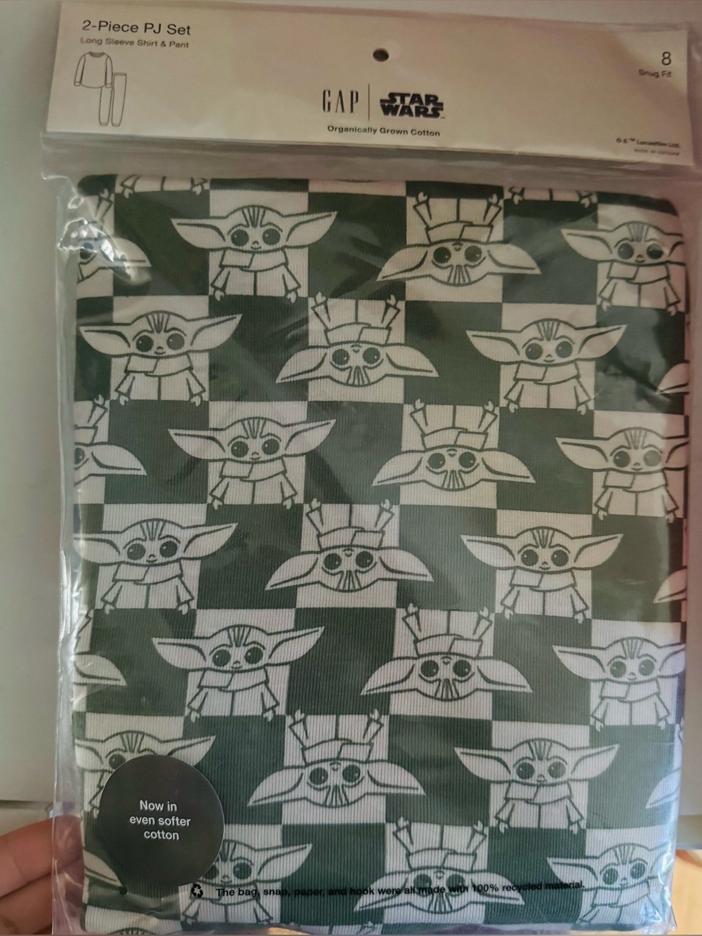 GAP Kids Green 'The Child' Mandalorian Pajama Set